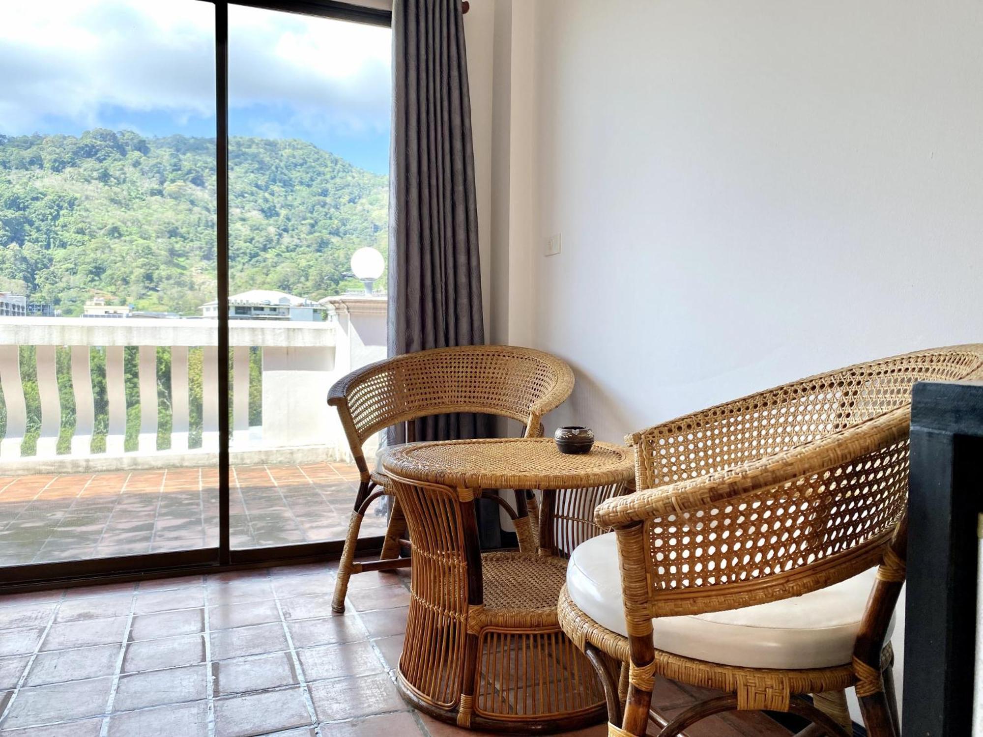 H.R.K.Resort Patong Luaran gambar