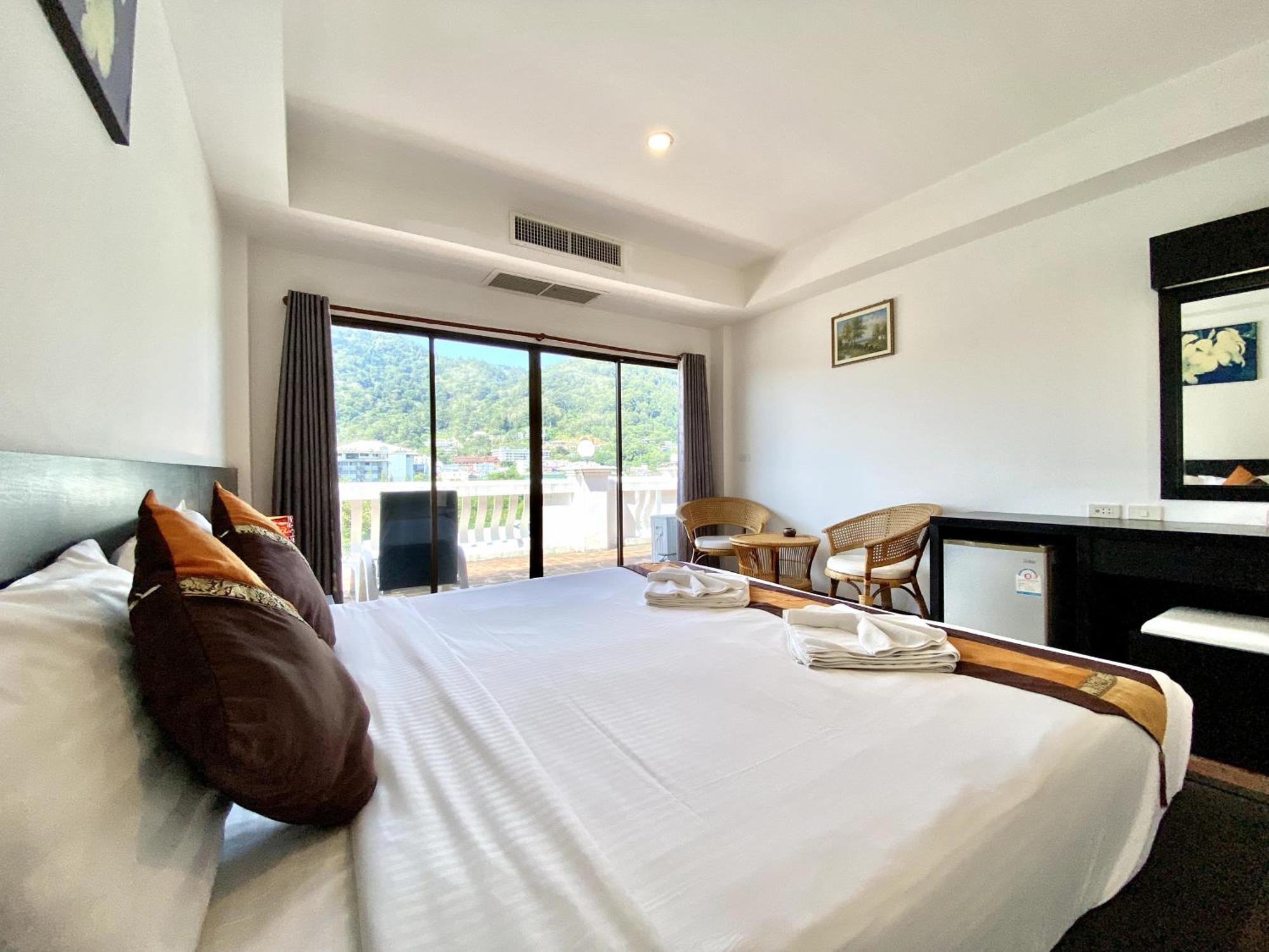 H.R.K.Resort Patong Luaran gambar
