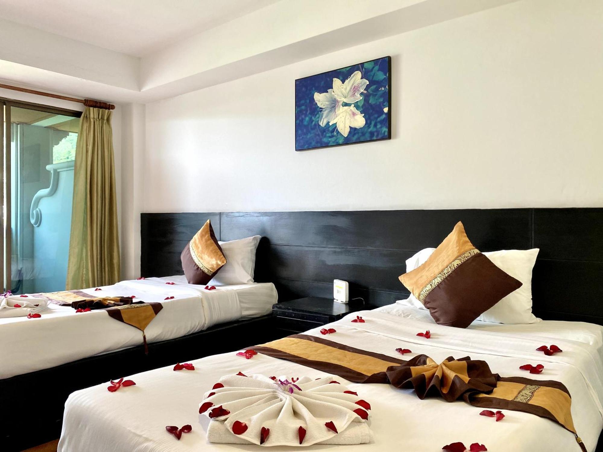 H.R.K.Resort Patong Luaran gambar