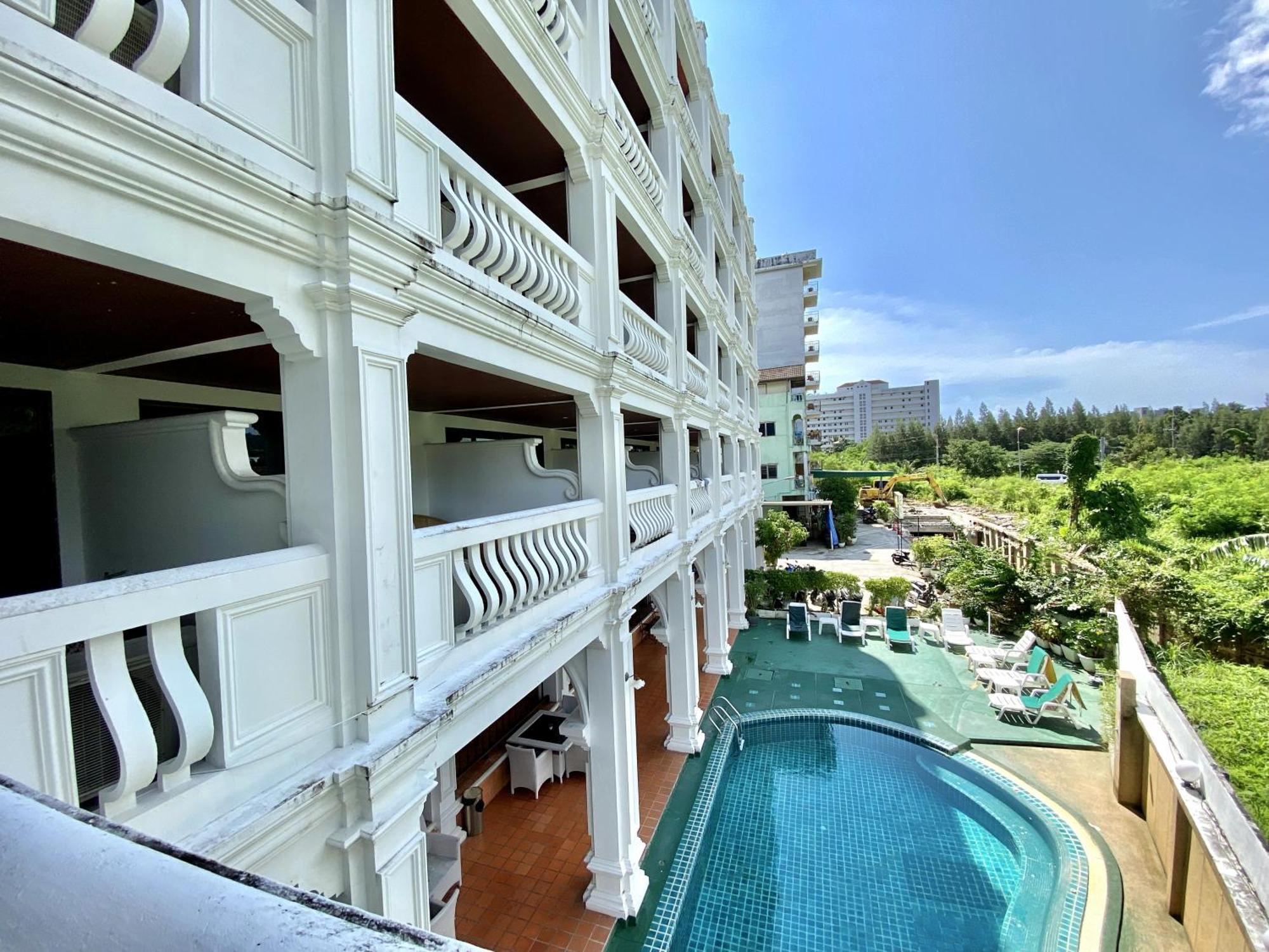 H.R.K.Resort Patong Luaran gambar