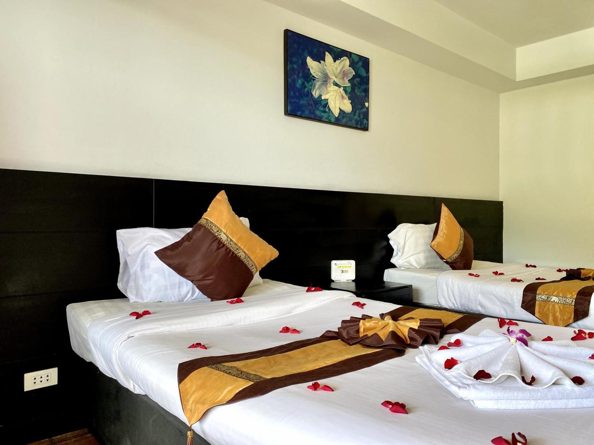 H.R.K.Resort Patong Luaran gambar